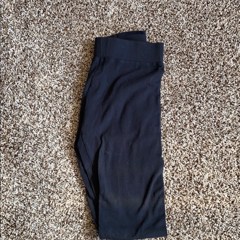 Long elegant legs leggings